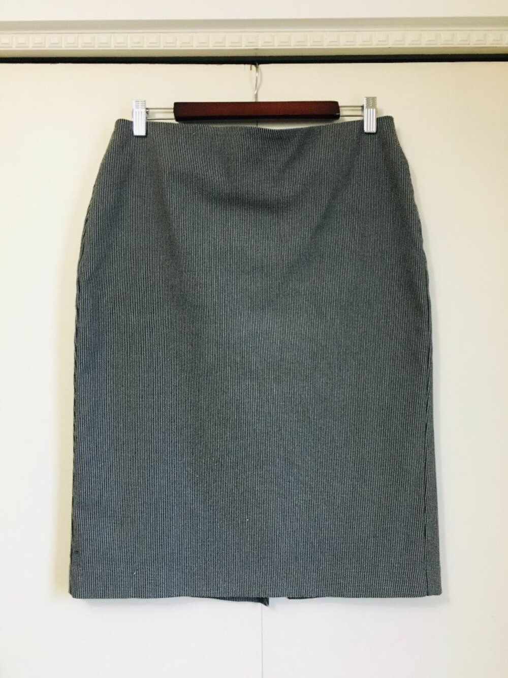Lord & Taylor B&W Optical Dot Stretch Pencil Skirt 10P
